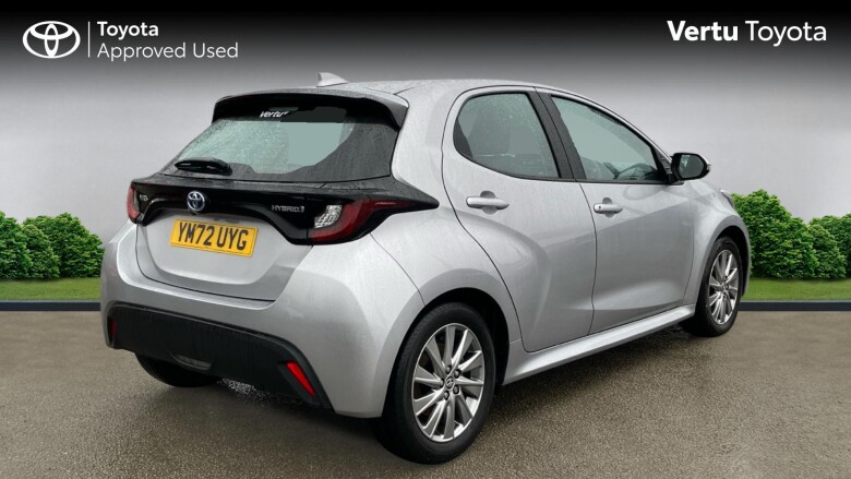 Toyota Yaris 1.5 Hybrid Icon 5dr CVT Hybrid Hatchback